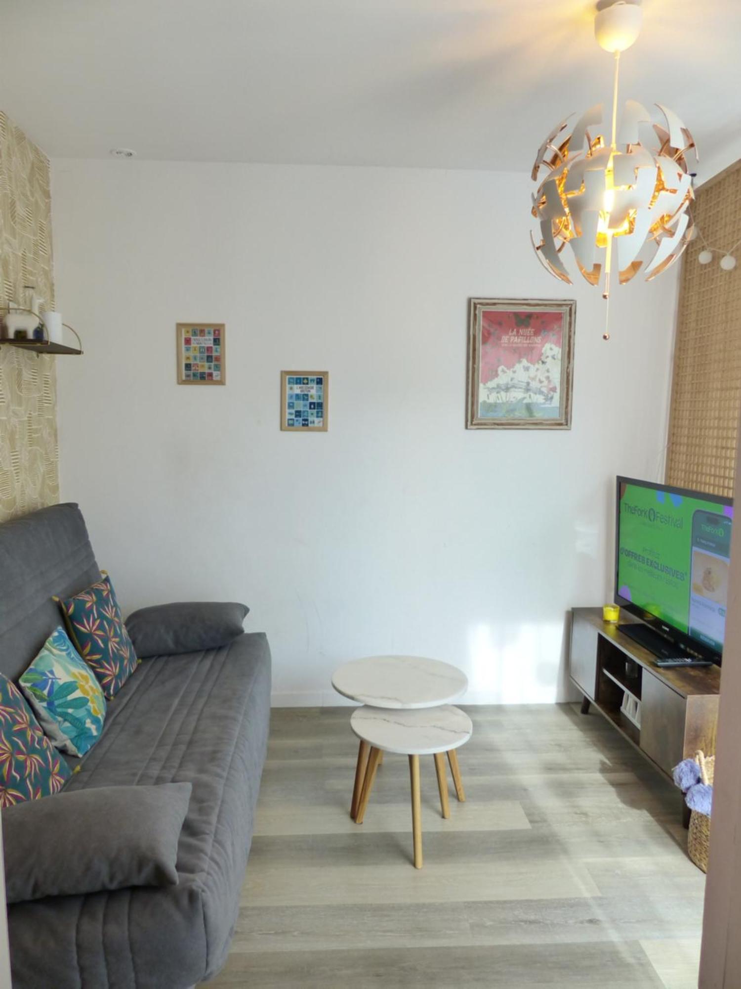 La Petite Maison Tahet, 2 Pers Avec Terrasse Basse-Indre Bagian luar foto